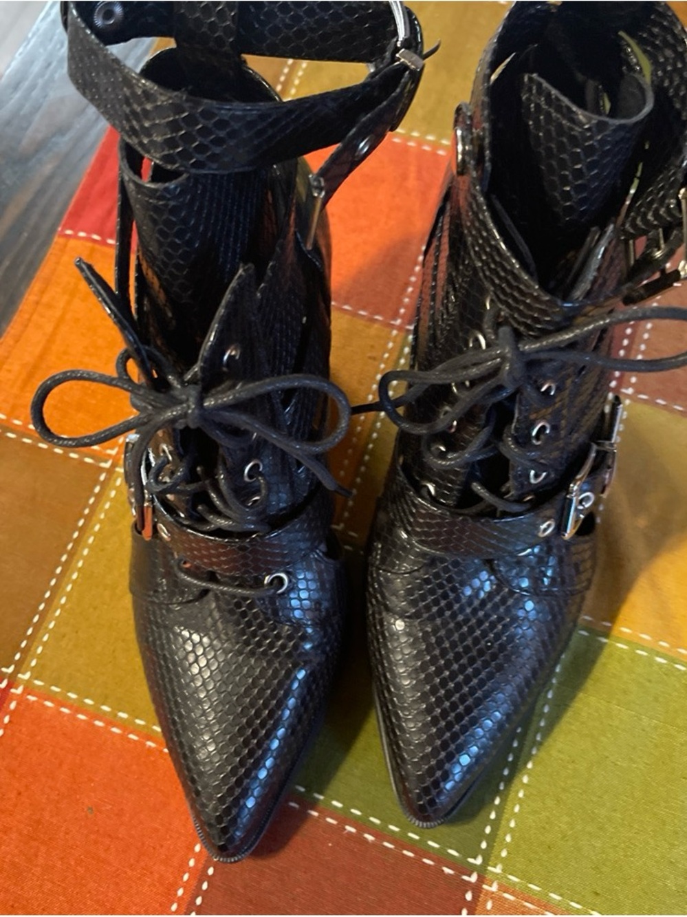 Black Pointed-Toe Lace-Up Women's Ankle Boots